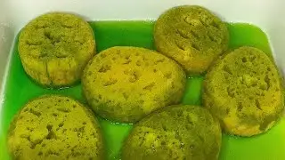 {ASMR} BATH SPONGES SQUEEZES • CREAMY SUDS • RINSING 💛💚💛💚