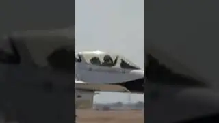 👏🏽AF THUNDERBIRDS 🦅 Fly Good, Don&rsquo;t Suck! #aviation #airshow #plane #thunderbirds #jet #cali