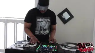Mini Mix Monday | DJ D-Whit | Mix 4 (Turntablism Edition) #IBetYouWontHitEmChallenge