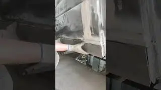 Тот самый Volkswagen Transporter замена порогов, задних арок и много чего ещё. Часть 3