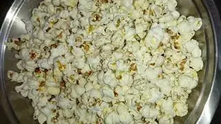Popcorn recipe at home in Hindi/homemade popcorn in cooker easy recipe 🍿