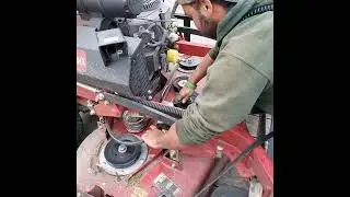 Replace Toro Grandstand belt