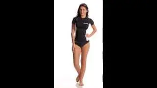 O'Neill Women's Skins Short Sleeve Crew Rashguard | SwimOutlet.com