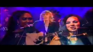 Razorlight with Choir Performing Golden Touch on Parkinson (2004)