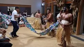 Tavaunavesi brothers on Fijian warrior dance