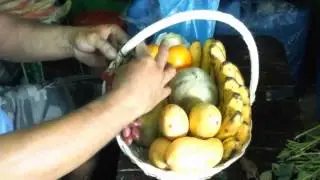 How to Make a Fruit Basket Arrangement