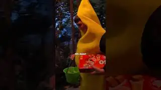 Giving out ENTIRE boxes of Halloween candy 🤣