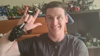 unboxing @JLaservideo's Spider Man Web Shooters