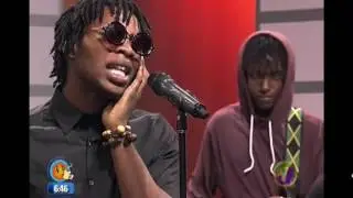 Crazy Jamaican Keysie in action With Jahlil & 