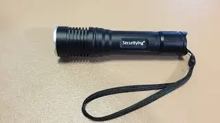 SecurityIng 600 Lumens XM-L T6 LED 6061T Aluminum Alloy Tactical Flashlight - Unboxing