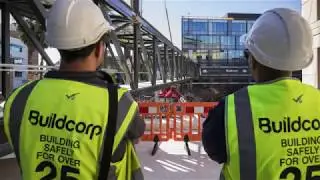 St George Private Hospital - link bridge installation