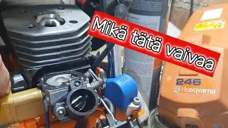 Husqvarna 246 moottorisaha ei käynnisty. Koitetaan tarkastaa kaasutin ja sytytys