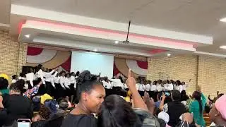 Ulwandle lwababona | Babegcwele inkazimulo 🙌🏻 // AOG-BTG Choir #aog #choir #fyp 