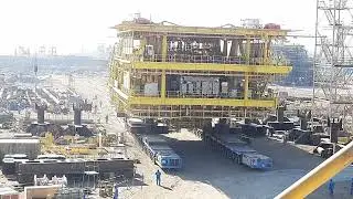 Moving a deck (Oil platform) 1