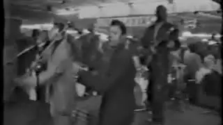Video rare Papa Wemba et Kester live Paris 1987