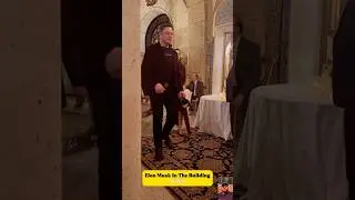 Elon Musk last night at Mar-a-Lago for dinner with President Donald Trump! 🇺🇸 #donaldtrump #musk