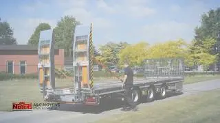 Tridem dieplader aanhangwagen met kantelgedeelte en hydraulische rampen met side-shift functie
