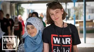 Carey Mulligan meets inspiring refugees in Jordan
