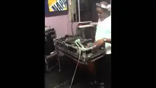 DUBPLATE JUGGLING  KING ATTARNEY SOUND FORM CANADA TO CALI