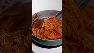 TOMATO SAUCE PASTA