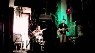 Favela Chic Live Latin