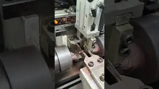 Double-ended chamfering and deburring of copper pipes, robotic loading and unloading # Round pipe