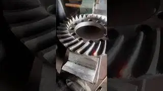 Bevel gear quick repair,  tig weld and grind #good tools and equipment make work easy #mechanicaleng