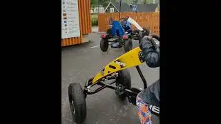 🚗💛 