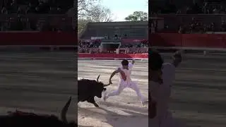 Quelle action ACCROCHAGE CADENAS - ADILOU (Didelot Langlade) - Beaucaire 30/03/2025#bull #taureau