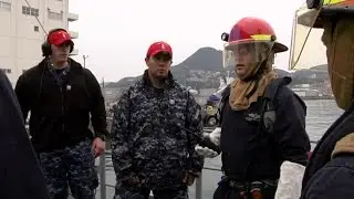 Damage Controlmen Teach Sailors Repair Techniques
