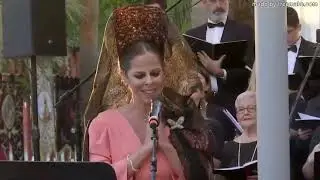 Pastora Soler, interpretando el 