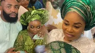 Tope Alabi And Woli Agba Make Money Rain On Woli Arole At His Father’s ßurial