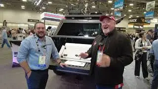 НОВИНКА! Обзор Westin EXP Topper на выставке SEMA от Криса из C&H Auto Accessories №754-205-4575