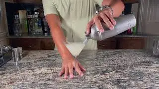 Cocktail 101 - Daiquiri (White Rum)