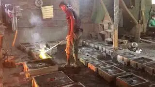 Brass lava liquid putting to models | 3rd step of Brass works