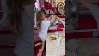 Cakes N Creams 50s Diner #food #drink #dessert