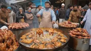 MAN MAKING 500KG CHICKEN PAKORA DAILY | CRISPY CHICKEN PAKODA RECIPE |Peshawar Street Food
