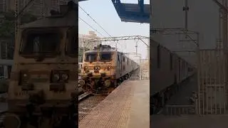 11068~22184 Ayodhya Cantt-Mumbai LTT Saket Express #train #indianrailways #mumbai #shorts #ayodhya