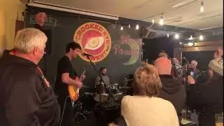 Moon Poodle - Macho Man @ Crooked Eye Brewery