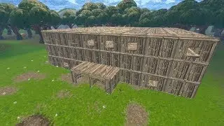 BUILDING A HOUSE IN PLAYGROUND MODE (FORTNITE BATTLE ROYALE)