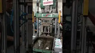 Plastic Tube shoulder injection machine