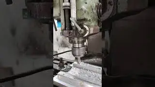 vertical milling machine work #shorts #machine