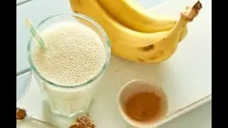 HOW TO MAKE A BANANA SMOOTHIE WITHOUT A BLENDER😋