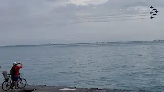 The #AirShow at the #Lakefront in #Streeterville in #downtown #Chicago (Aug 20, 2022)
