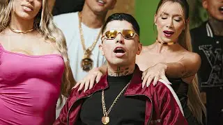 DESFILE NA FAVELA - MC Marks, Boladin 211, MC Cebezinho, MC Brinquedo e Menor Richard (Web Clipe)