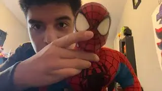 I ordered a used 2003 Spider-Man doll from EBay *because I wanted to😭* (full review)