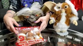 Игрушечные мячи «Загадочные гремлины» от NECA и Walmart / Видео распаковки 9 коллекционных предме...