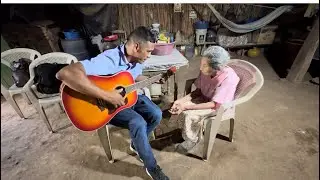 Canciones navideñas con niña lichita