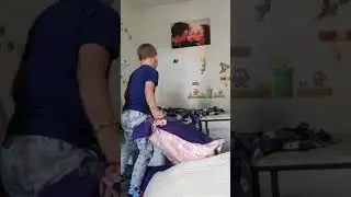 Un castel cu multe stegulete