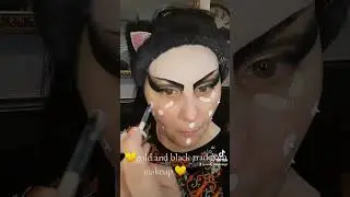 💛🖤 gold and black trad goth makeup 💛🖤